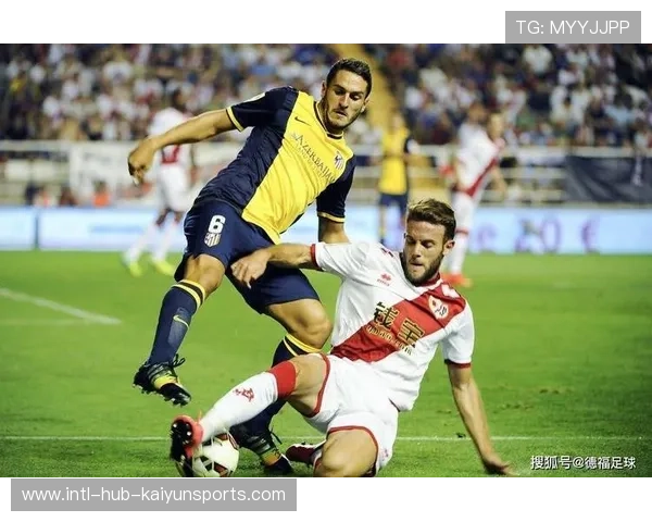 塞维利亚盯上葡超铁腰，豪门转会新风向？